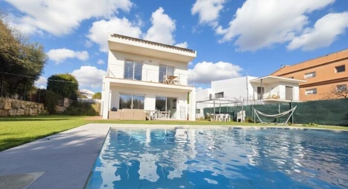 Spain Get your residency! villa with pool in a prime location PR-00426