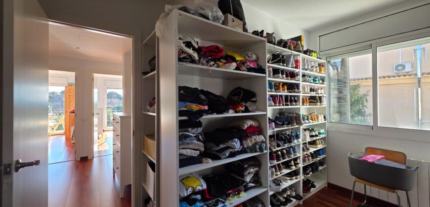 Spain Get your residency! villa with pool in a prime location PR-00426