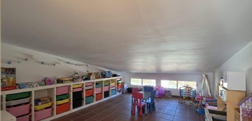 Spain Get your residency! villa with pool in a prime location PR-00426