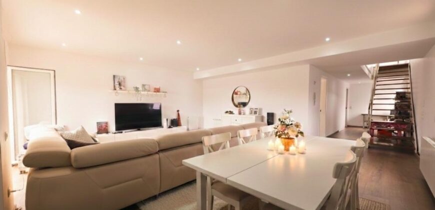 Spain Get your residency! villa with pool in a prime location PR-00426