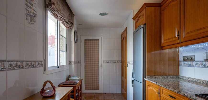 Spain Get your residency! penthouse in a very quiet area PR-00422