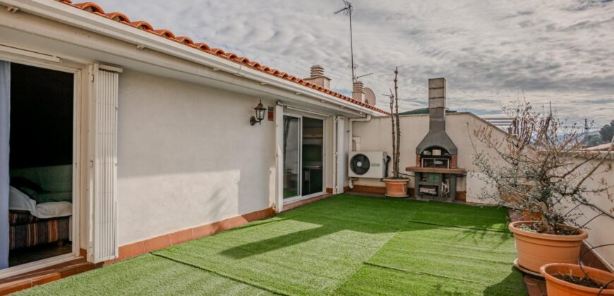 Spain Get your residency! penthouse in a very quiet area PR-00422