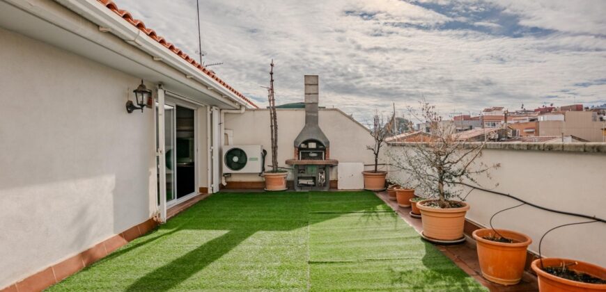 Spain Get your residency! penthouse in a very quiet area PR-00422