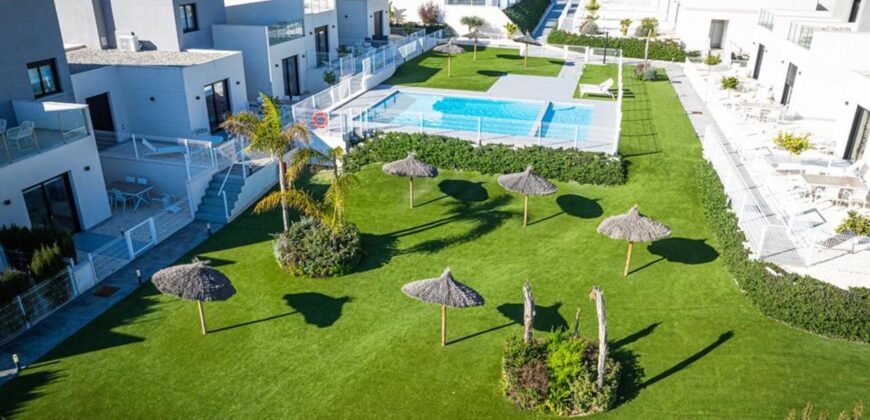 Spain Get your residency! new build townhouses 3 bedrooms SVM751024