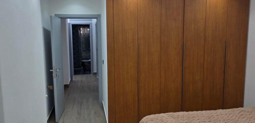 ablah building 4 floors (1 warehouse + 6 apartments) + grapevine land #6876