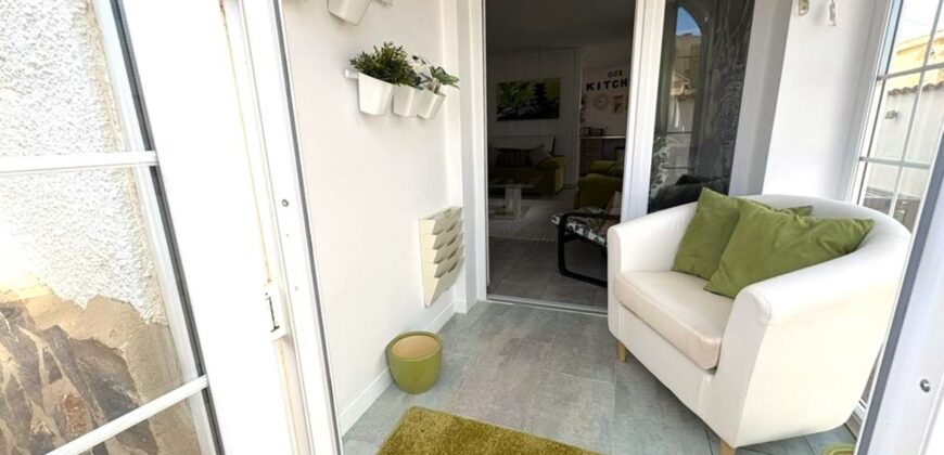 Spain Get your residency! townhouse with pool, 2 mins from beach SVM752321