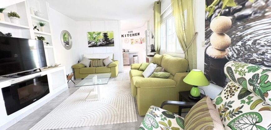 Spain Get your residency! townhouse with pool, 2 mins from beach SVM752321