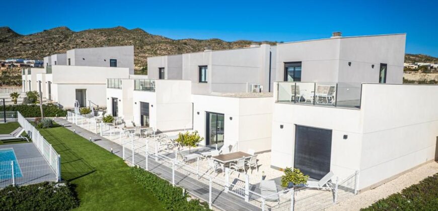 Spain Get your residency! new build townhouses 3 bedrooms SVM751024