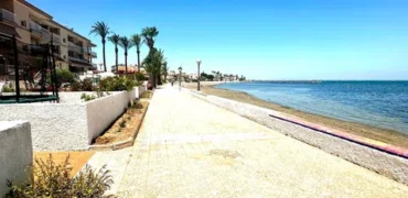 Spain Get your residency! beachfront apartment with breathtaking views 00150