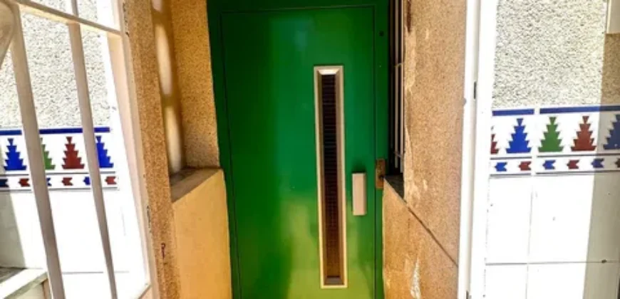 Spain Get your residency! beachfront apartment with breathtaking views 00150