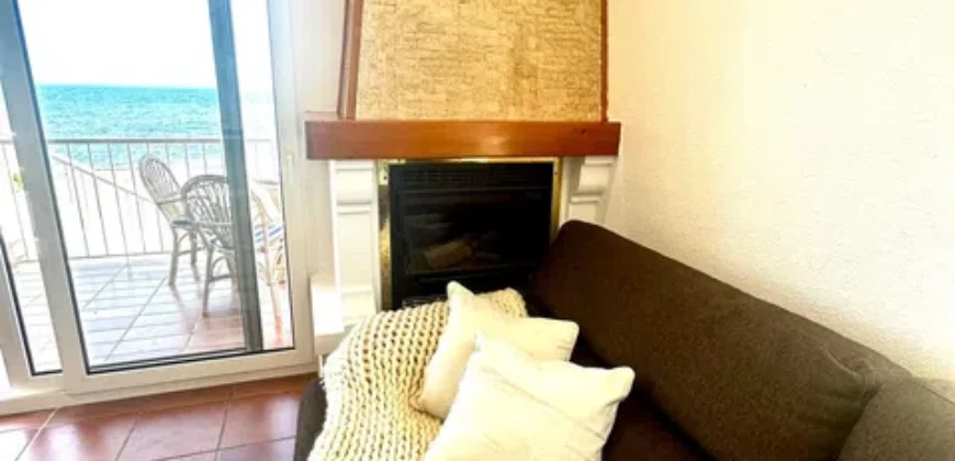 Spain Get your residency! beachfront apartment with breathtaking views 00150