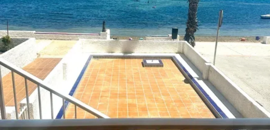 Spain Get your residency! beachfront apartment with breathtaking views 00150