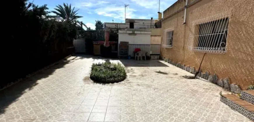 Spain Get your residency! villa in the heart of the Mar Menor 0042