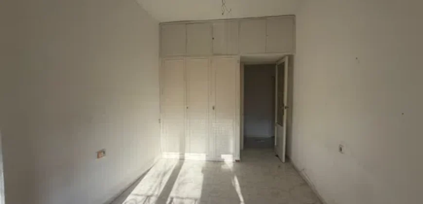 Spain Get your residency! apartment in Cartagena need renovation 110888249