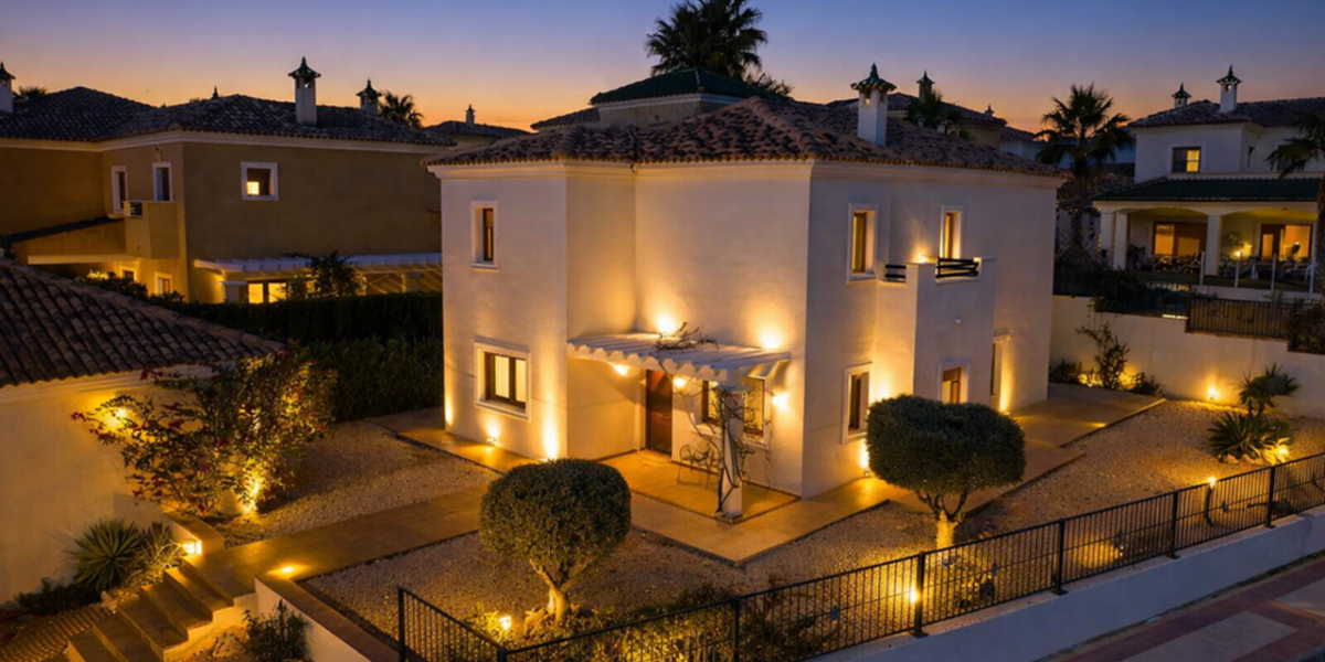 Spain Get your residency! villa in a prestigious golf resort SVM752925