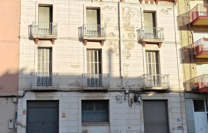 Spain Get your residency! building with high profitability PR-00437