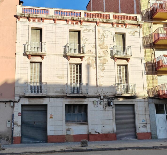 Spain Get your residency! building with high profitability PR-00437