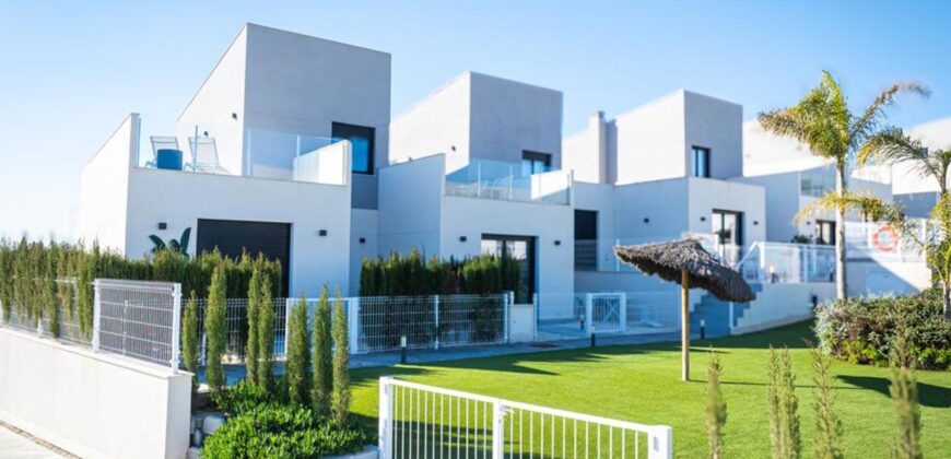 Spain Get your residency! new townhouses in a gated community SVM751027