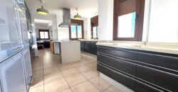 Spain Get your residency! villa in a prestigious golf resort SVM752925