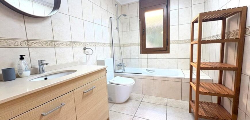 Spain Get your residency! villa in a prestigious golf resort SVM752925