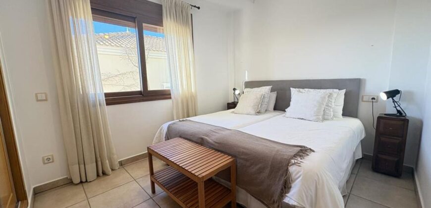 Spain Get your residency! villa in a prestigious golf resort SVM752925