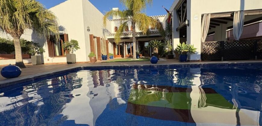 Spain Get your residency! villa in El Valle Golf Resort SVM752681