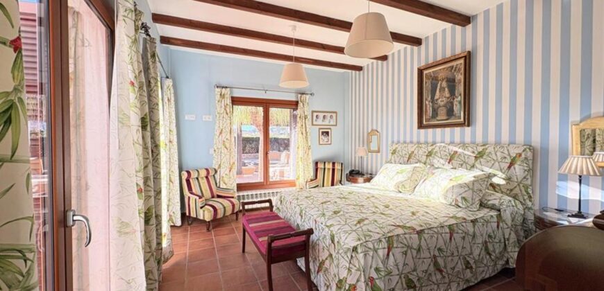 Spain Get your residency! villa in El Valle Golf Resort SVM752681