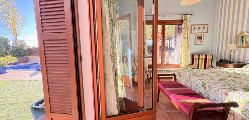 Spain Get your residency! villa in El Valle Golf Resort SVM752681