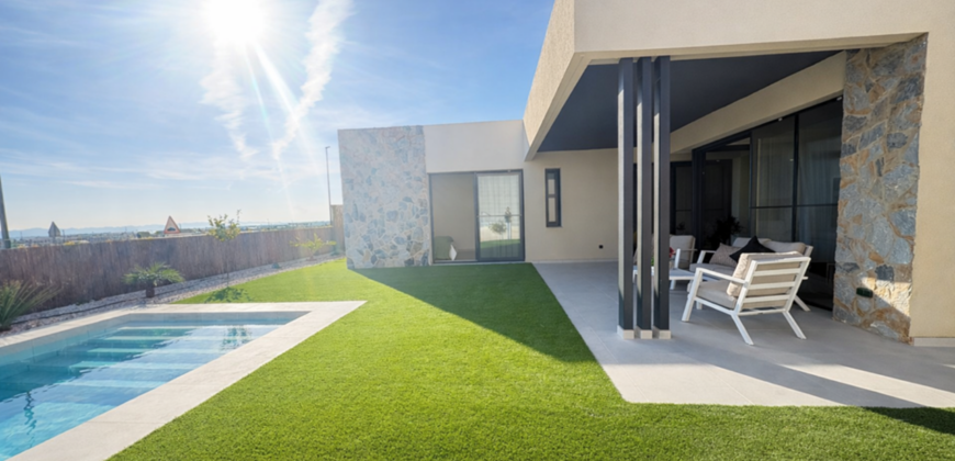 Spain Get your residency! brand new villa fully furnished SVM766926