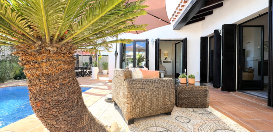 Spain Get your residency! luxury villa with private pool SVM768089