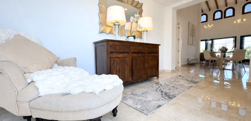 Spain Get your residency! luxury villa with private pool SVM768089