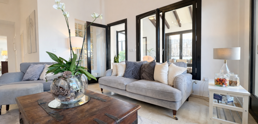 Spain Get your residency! luxury villa with private pool SVM768089