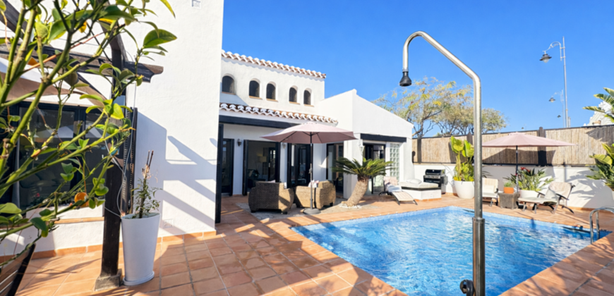 Spain Get your residency! luxury villa with private pool SVM768089