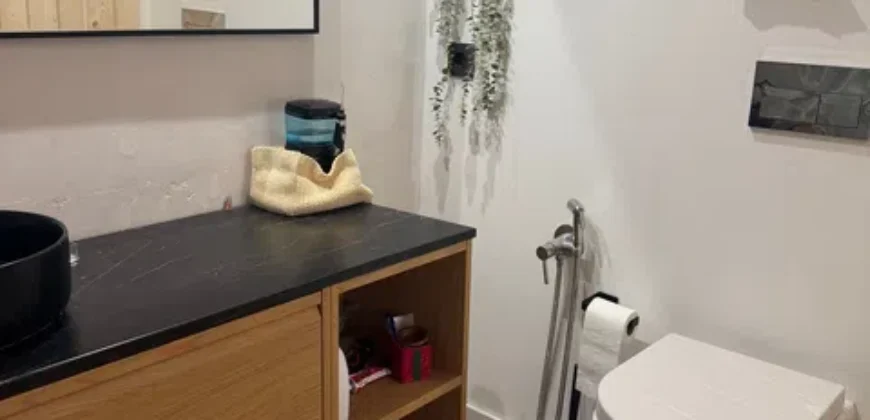 Spain Get your residency! fully renovated apartment 111180316