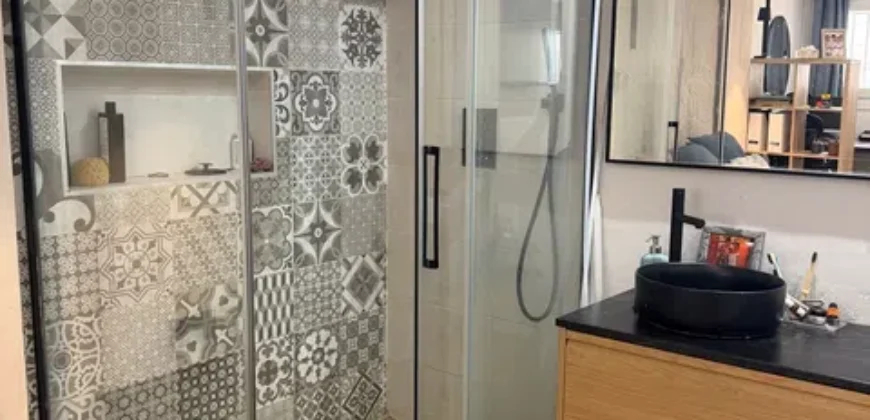 Spain Get your residency! fully renovated apartment 111180316