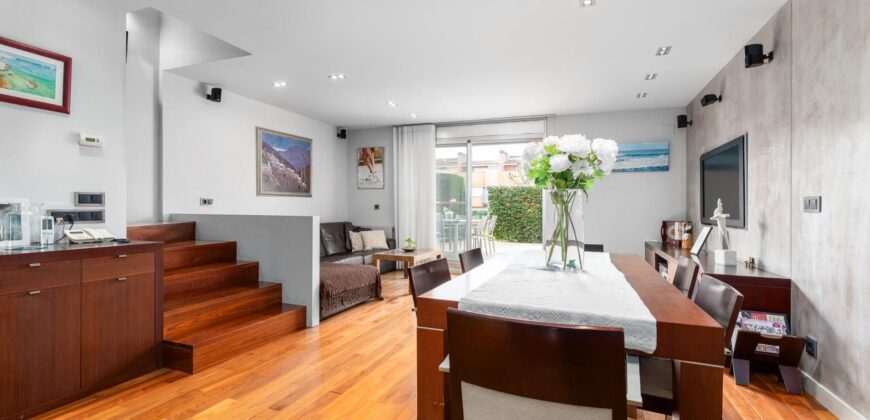 Spain Get your residency! Semi-detached house fully furnished PR-00446