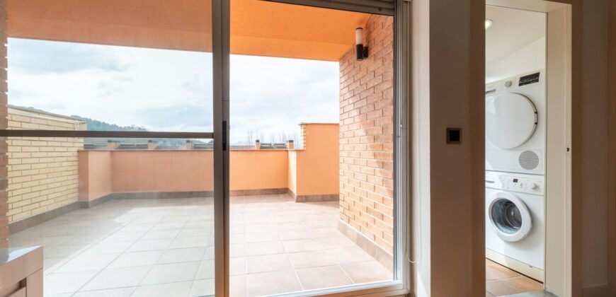 Spain Get your residency! Semi-detached house fully furnished PR-00446