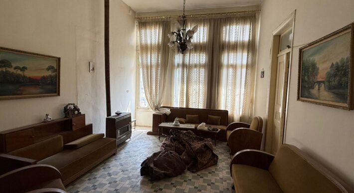 rassieh house with garden for sale, need renovation #6897