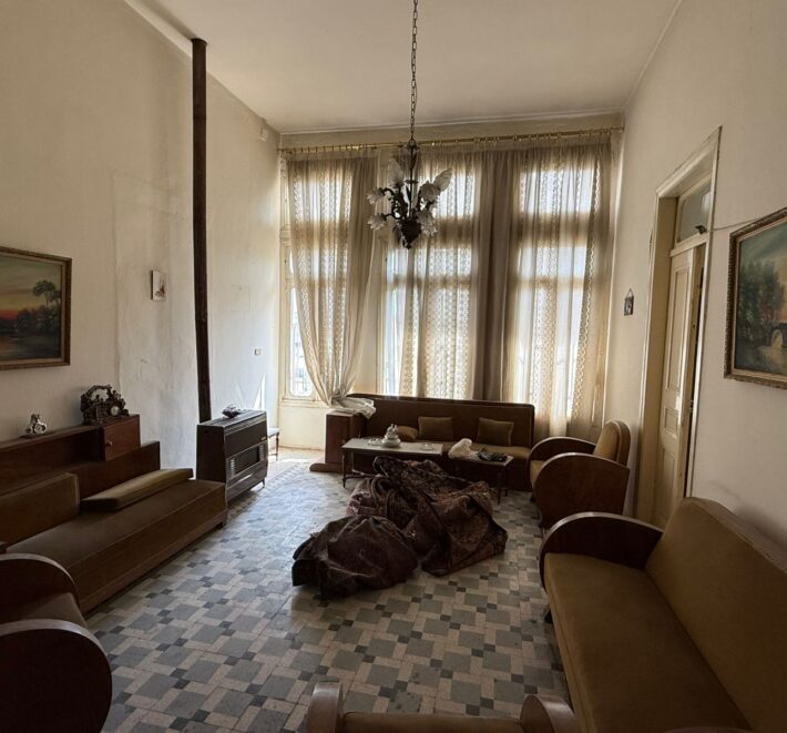 rassieh house with garden for sale, need renovation #6897