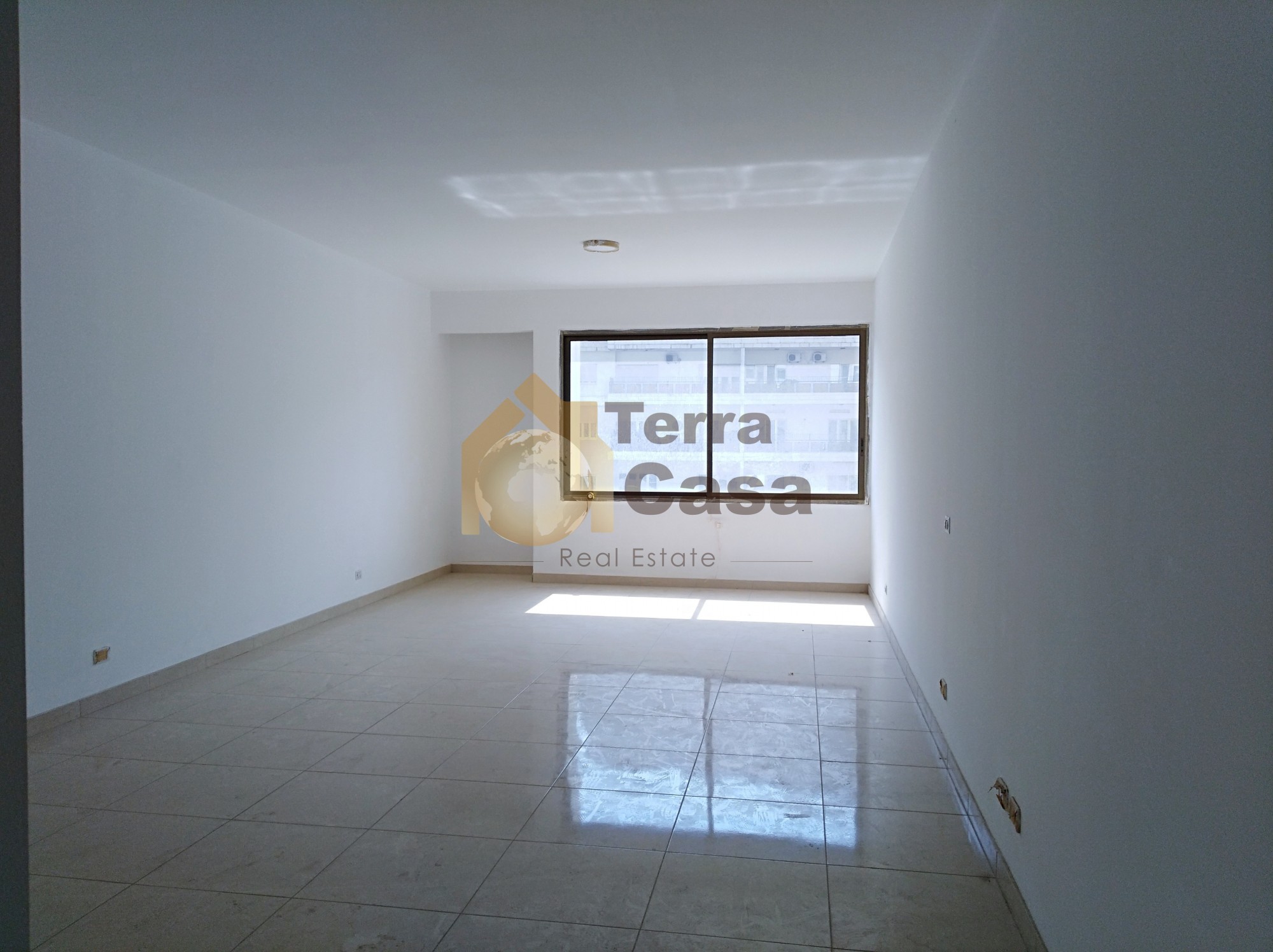 Office for rent in  zahle main boulevard brand new .