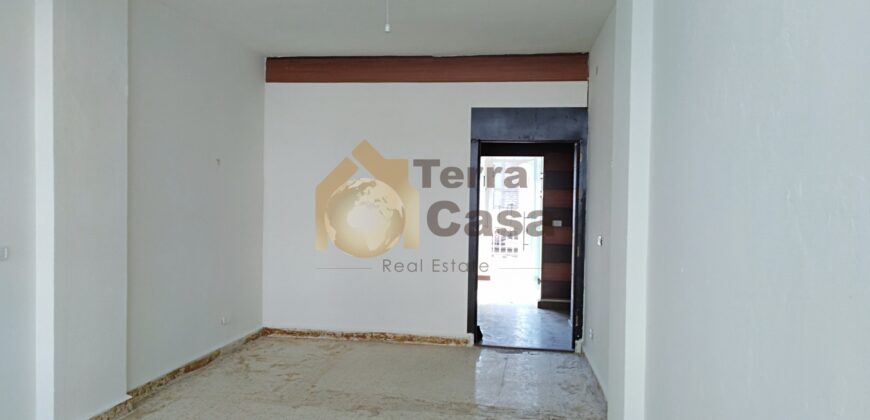 zalka fully decorated office prime location for rent official rate.