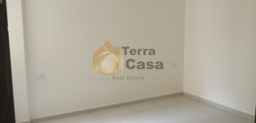 apartment  in Ksara luxurious two bedrooms cash .Ref#654