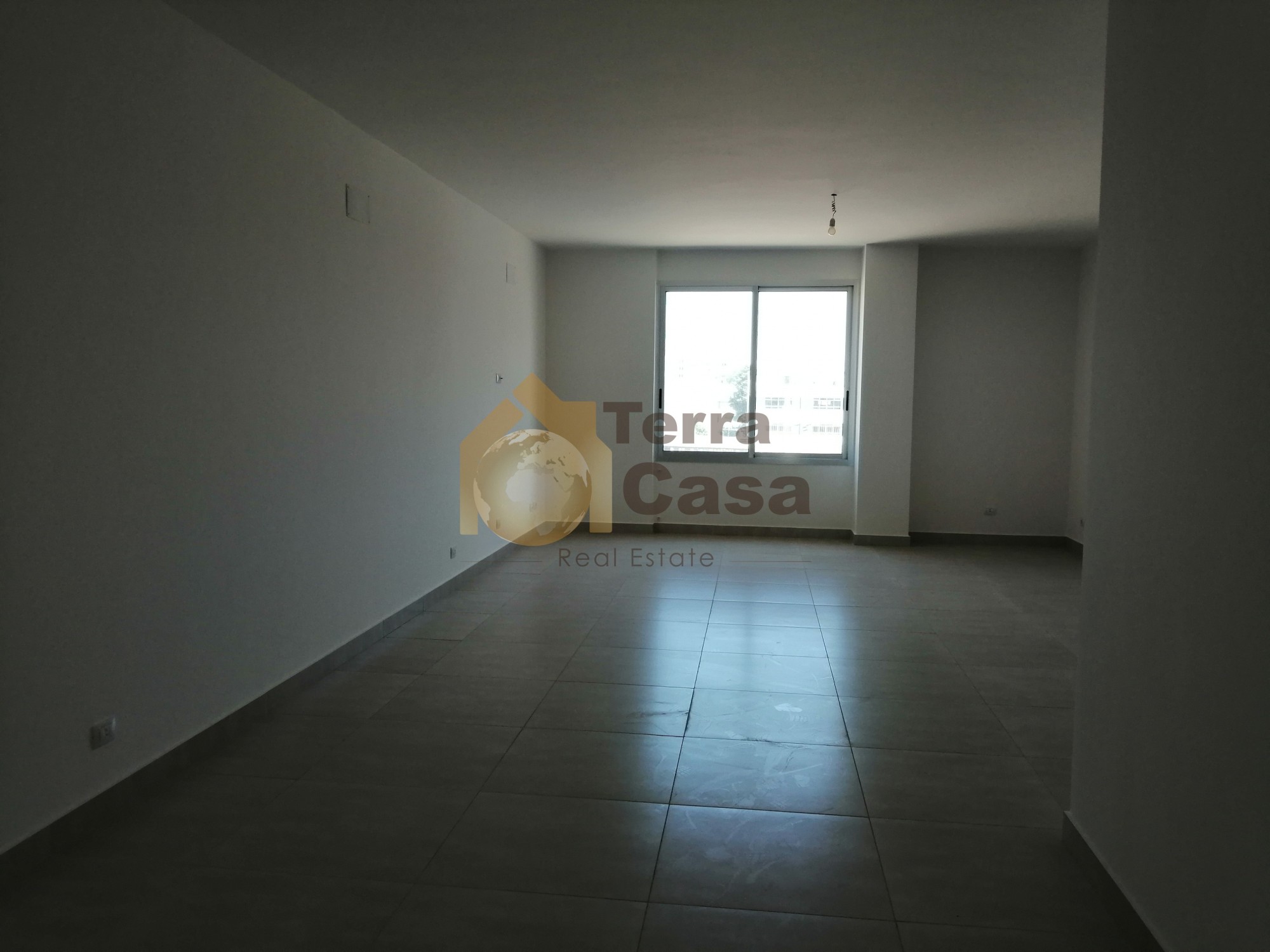 office for sale in zahle prime location .Ref#190