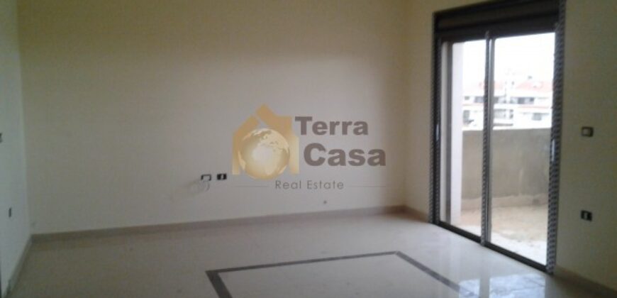 ksara apartment with terrace and open view Ref# 205