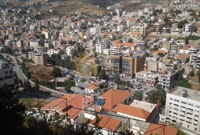 villa for sale in zahle with private swimming pool and open view