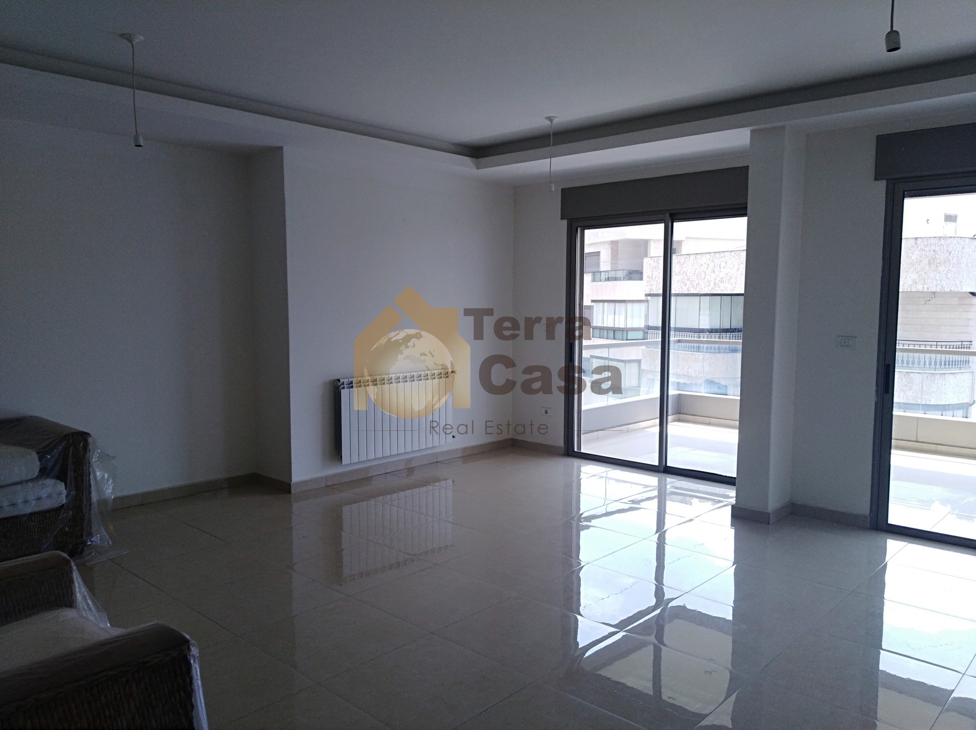 apartment for sale in mar takla brand new luxurious finishing .Ref#719