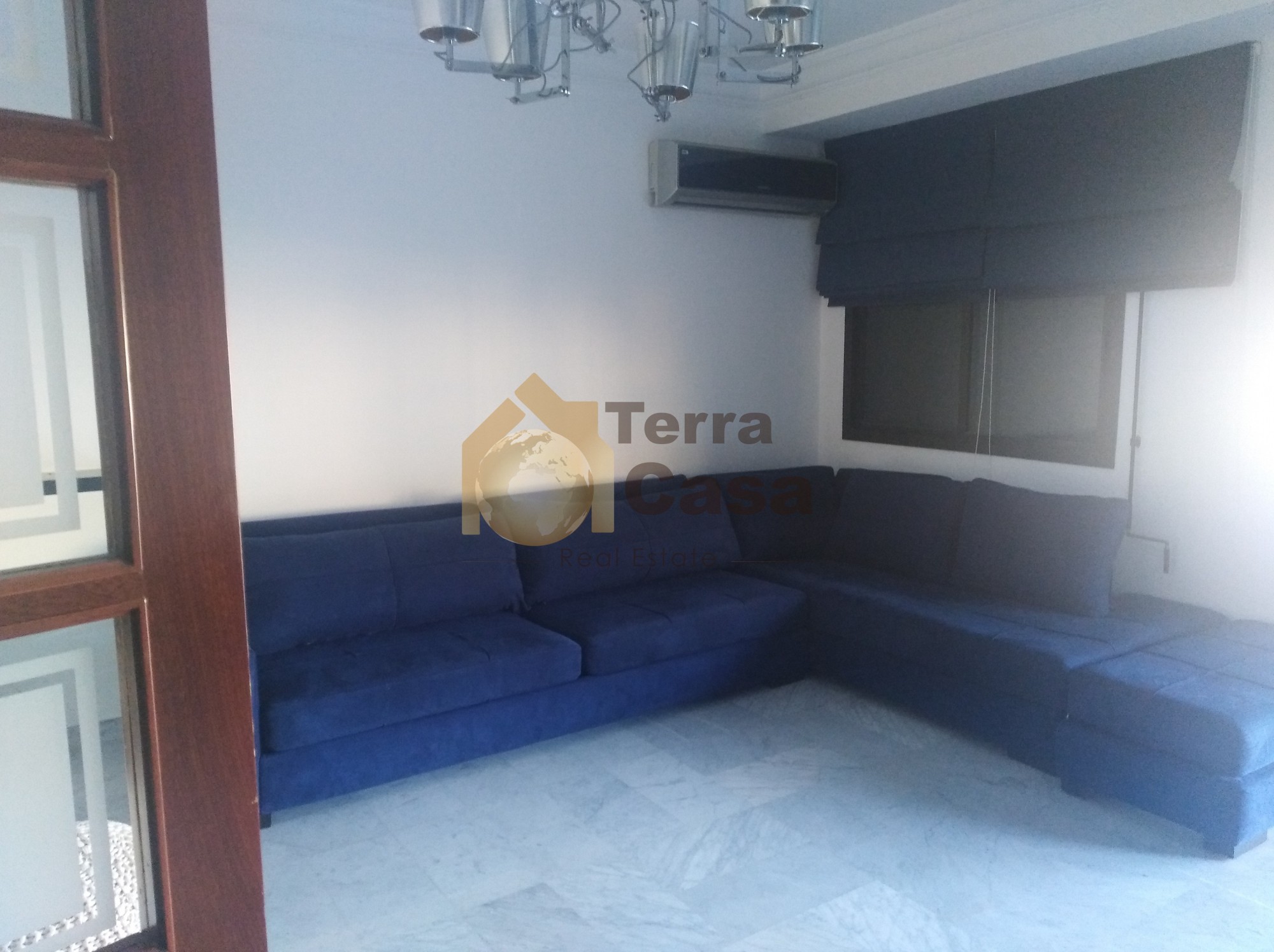 Apartment for rent in mezher fully furnished with open view.