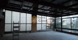 Showroom for rent in zahle prime location  .