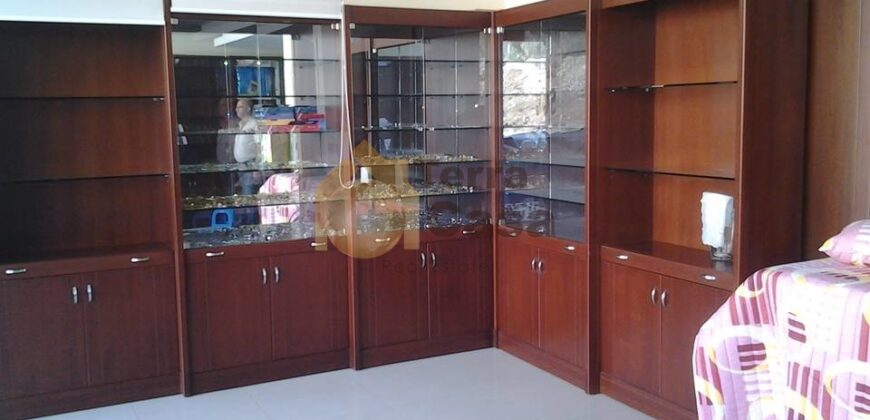 Shop for sale in zahle haouch el omara prime location. Ref#762