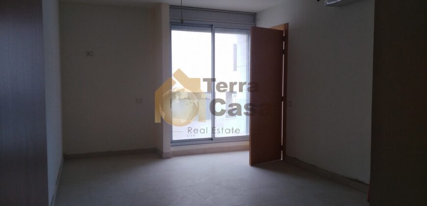 apartment brand new luxurious finishing open view . Ref#805